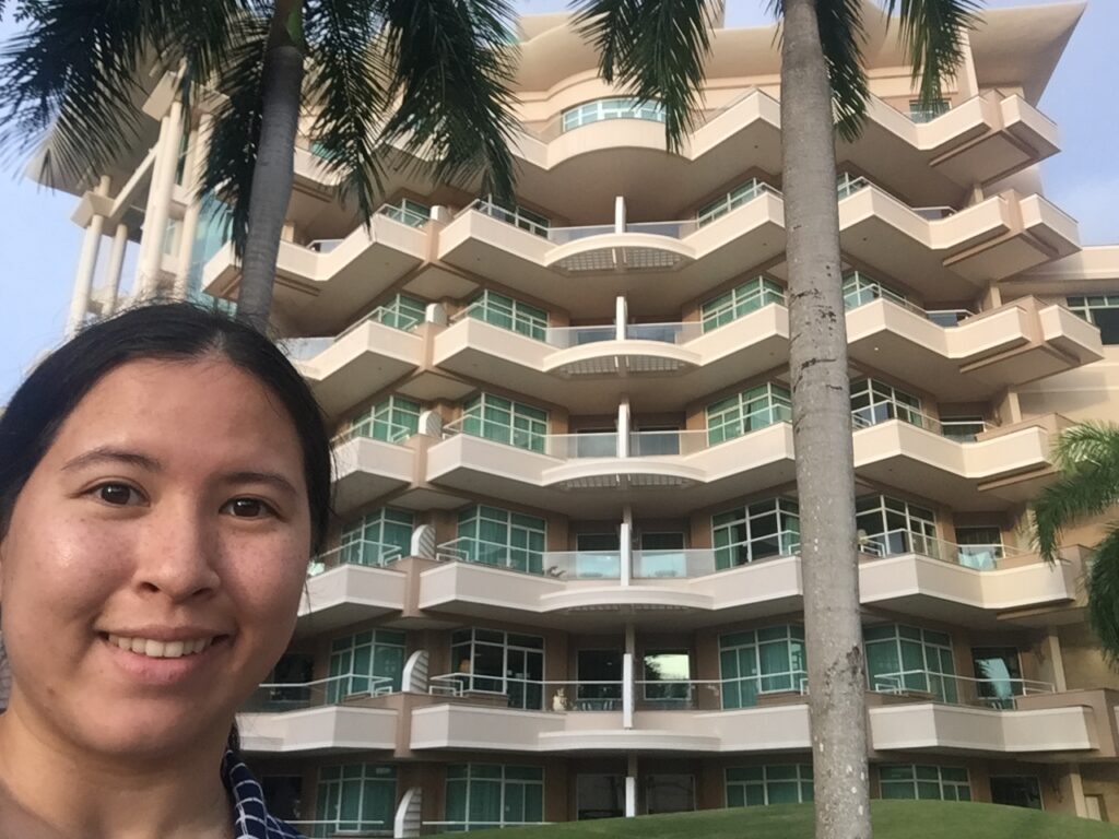 Brunei The Empire Brunei hotel selfie
