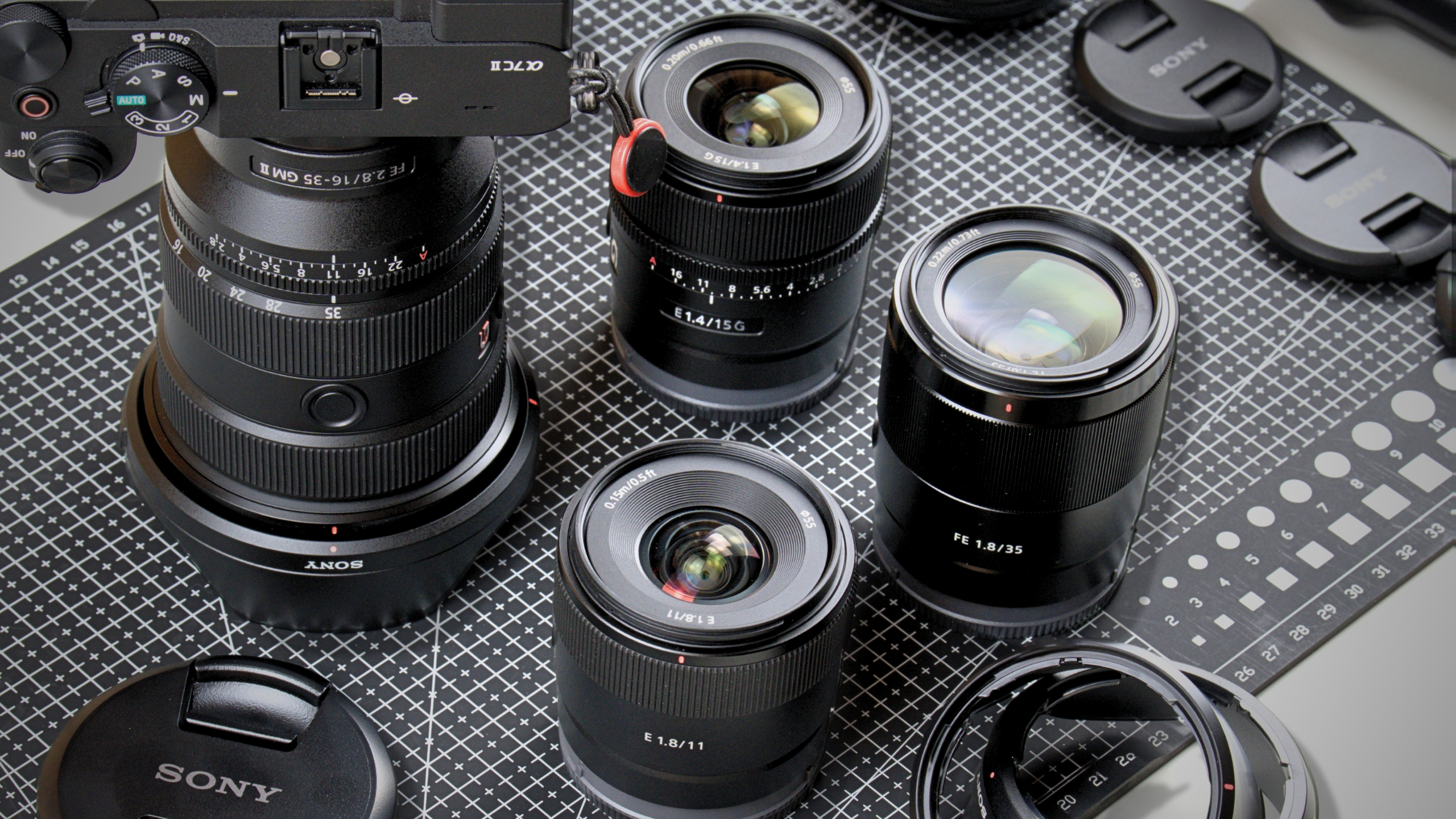 Battle of Sony Wide-angle Lenses!